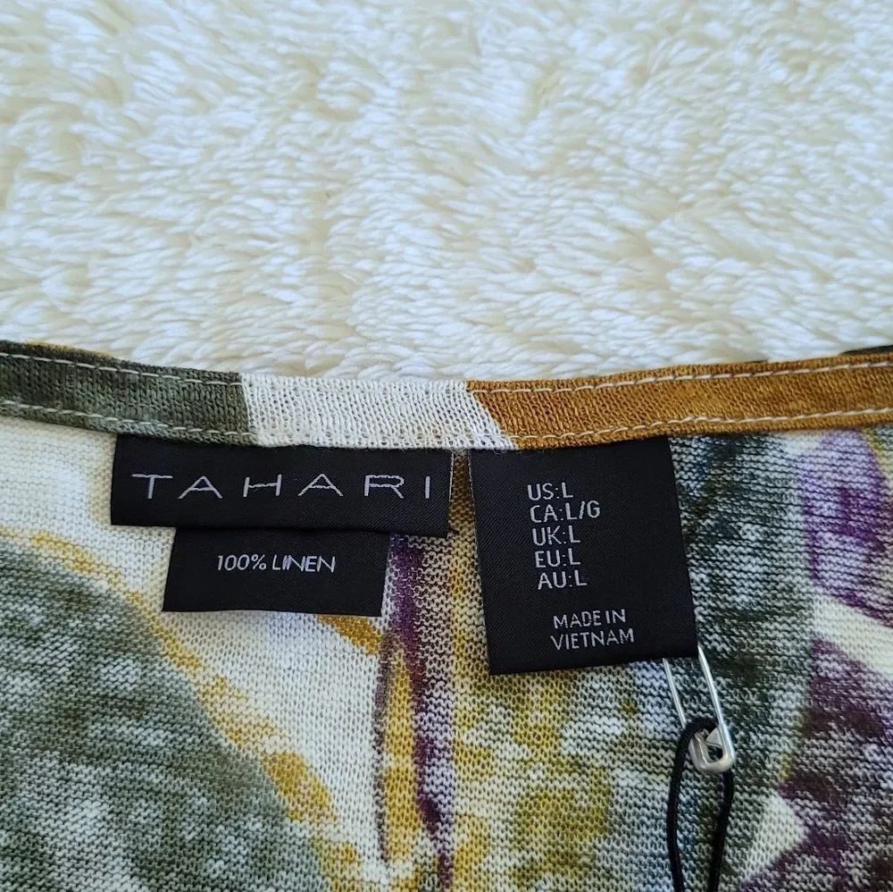 Tahari Floral💐 Linen Top - NWT - Picture 3 of 12